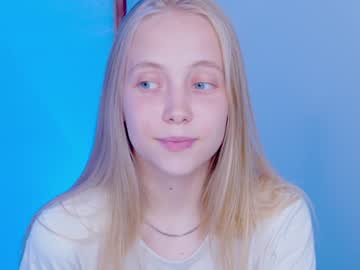 girl
        appr0ved cam image #1855509