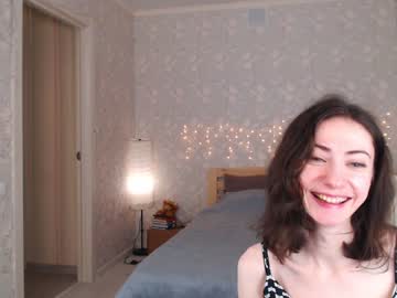 girl
        tendermoon__ cam image #3314013