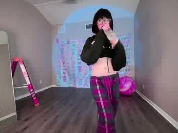 girl
        hexivu cam image #6040739