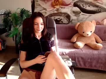 girl
        jennycutey cam image #69905