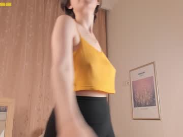 girl
        monicalaura cam image #1934879