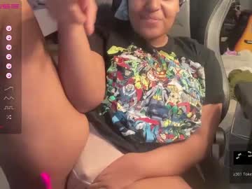 girl
        blackgurlkitty cam image #1764434