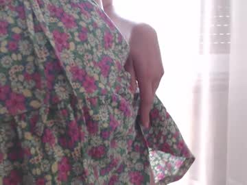 girl
        clementine__ cam image #5840531