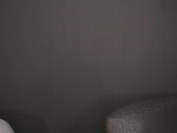couple
        ari_lovexo cam image #3768715