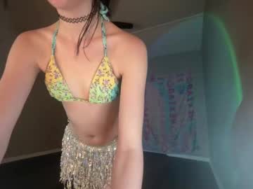 girl
        hexivu cam image #5219386