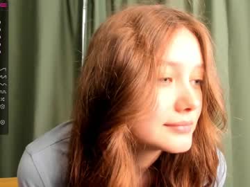 girl
        martagge cam image #1702689