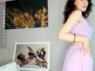 girl
        leilagossage cam image #4694640
