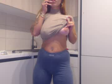 girl
        lexy_sweet cam image #2901444