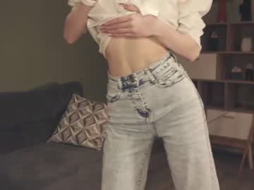 girl
        audreycarvin cam image #3601684