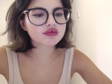 girl
        playnofuckinggames cam image #2551