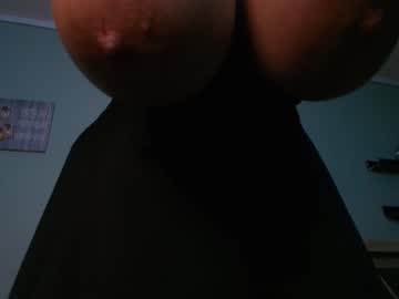 girl
        kairafantasy cam image #5556774