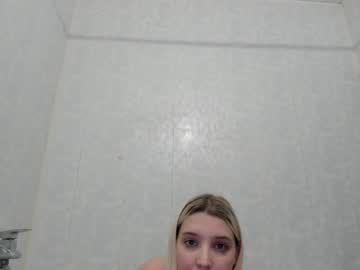 girl
        belle_ellie cam image #1941754
