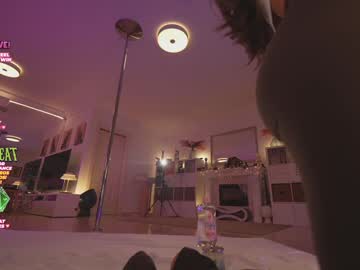 girl
        hannahjames710 cam image #5390473