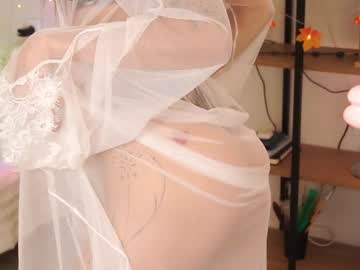 girl
        artease cam image #5396016