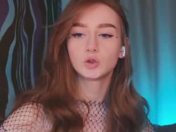 girl
        lizzy_blaze cam image #3022054