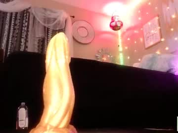girl
        milf_lacey cam image #4645301