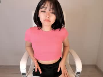 girl
        hee_youn1 cam image #2413162