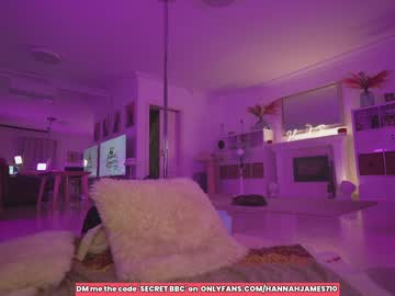 girl
        hannahjames710 cam image #2353634