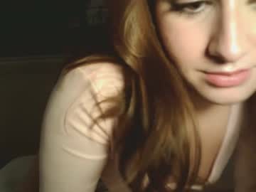 girl
        delaravalerie19 cam image #5496610