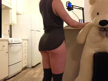 girl
        007movie cam image #4322186