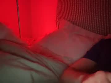 couple
        rubyred19xx cam image #5723115