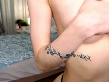 girl
        holly_pollie cam image #5803653