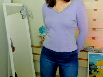girl
        kim_go cam image #5676504