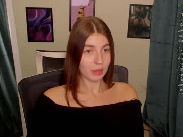 girl
        stacy_cy cam image #5395762