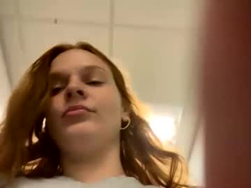 girl Live Cam Girls Love To Strip Naked For Their Viewers with karmacold