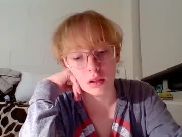 girl
        blonde_katie cam image #3418249