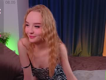 girl
        lissa_meooow cam image #4106055