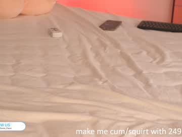 girl
        dovia cam image #2587649
