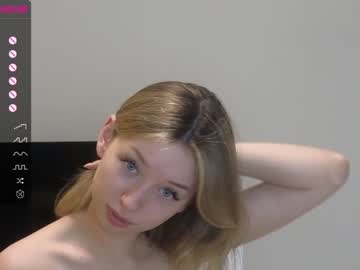 girl
        evafrancis cam image #1820759