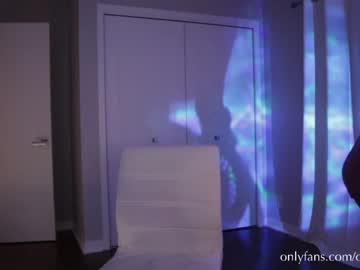 girl
        onlyems23 cam image #4134994