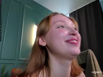 girl
        dinablush cam image #1115264