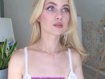 girl
        brilliantvictoria cam image #6645169