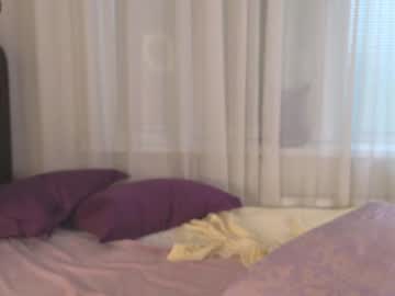 girl
        angelina_new cam image #3022874