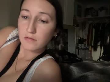 girl
        ivylevi cam image #3502428