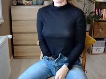 girl
        erotic_vibe cam image #5697629