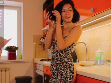 girl
        dora_sexplorer cam image #2041154