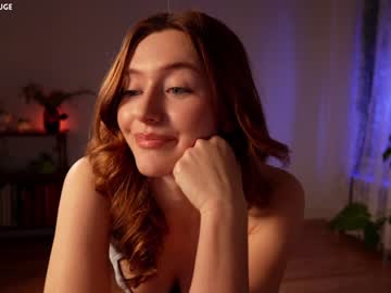 girl
        alisonrouge cam image #3438384
