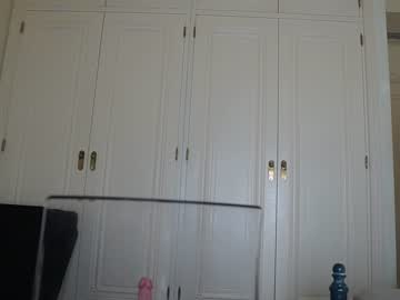 girl
        okssanna cam image #2939363