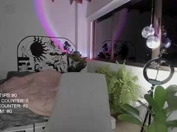 girl
        lonelly_lolly98 cam image #1032723