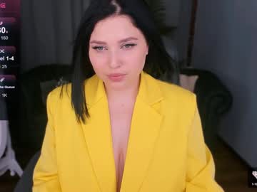 girl
        regina_carroll cam image #4755448