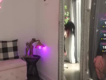 girl
        mysticxkitty cam image #6202157