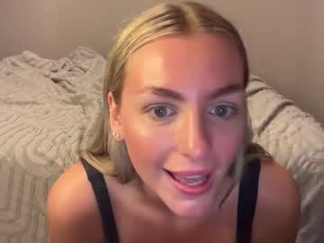 girl
        summerlovingg cam image #4157164