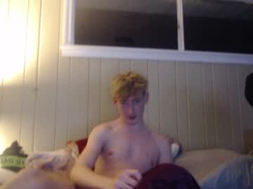 couple
        18str8igcock cam image #487672