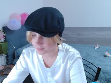 girl
        sweetie_jolie cam image #2184114