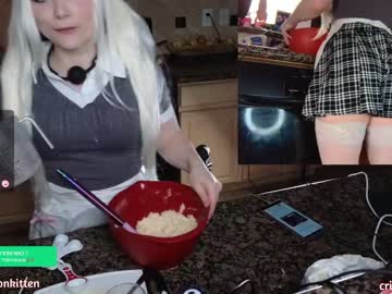 girl
        crimsonkitten cam image #2908548