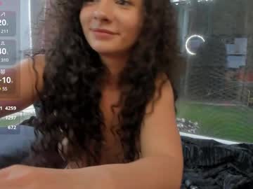 girl
        eva_teilor cam image #6825515